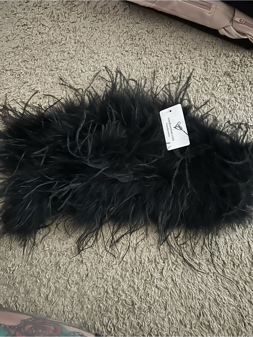 Windsor Black Faux Fur Scarf with Fluffy Feathers
